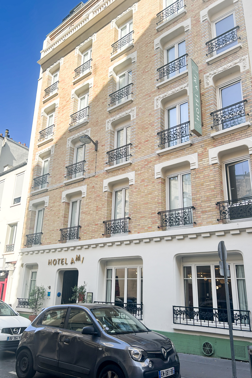 Exterior of Hotel Ami Paris