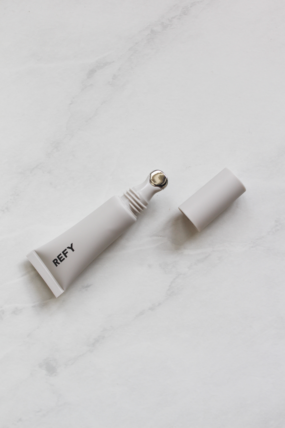 Refy Beauty Lip Gloss in Clear Review
