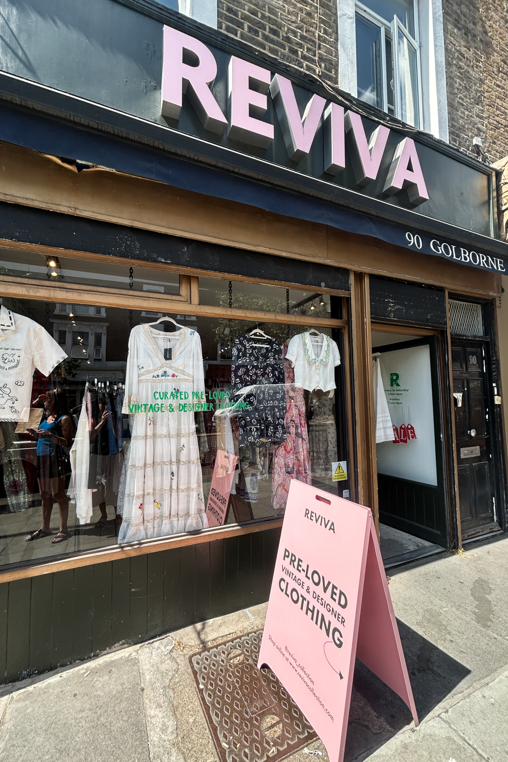 Exterior of Reviva second-hand boutique