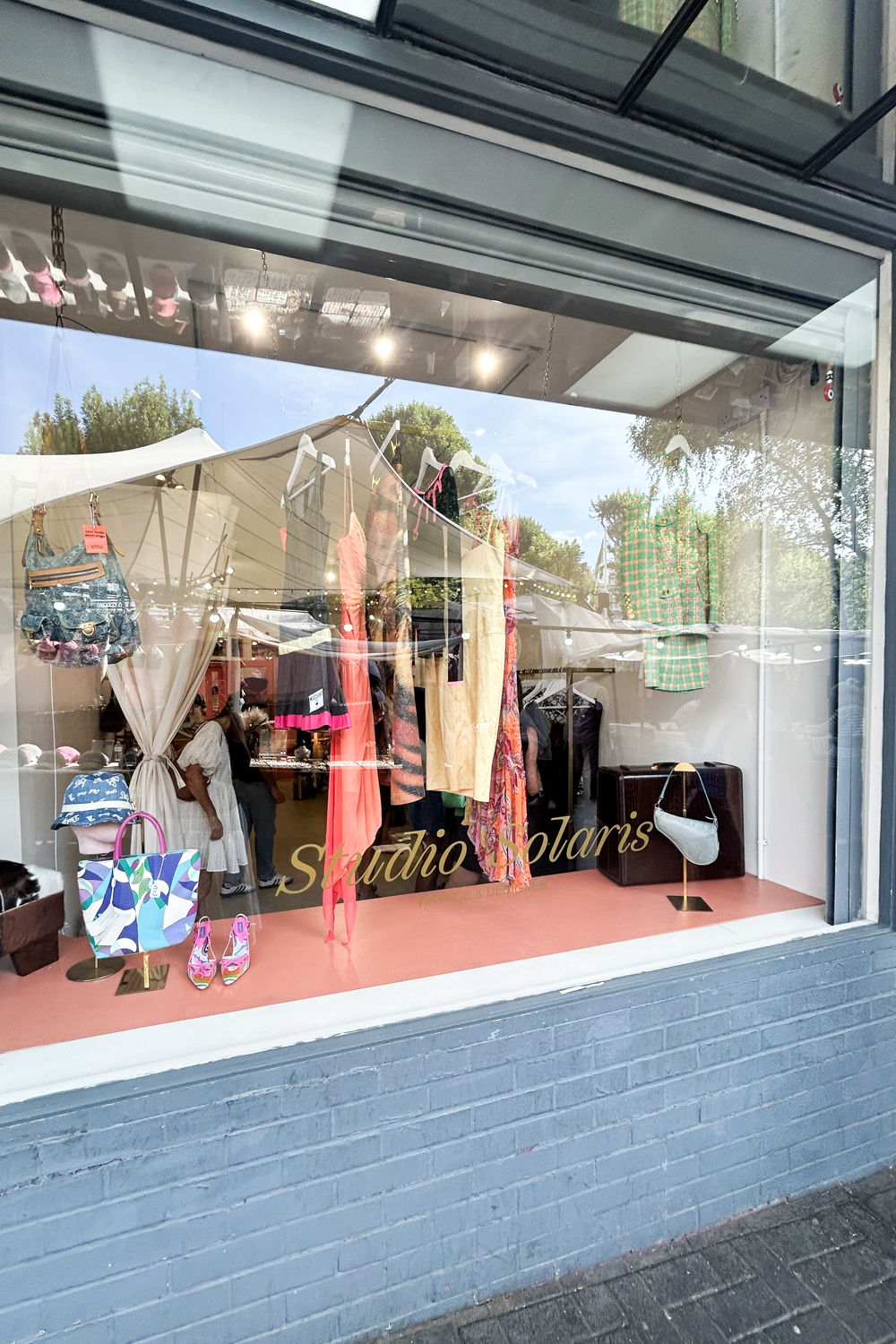 Studio Solaris shop front